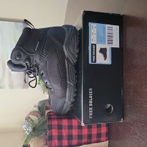 Mens/ Womens Waterproof tactical/Hiking boots